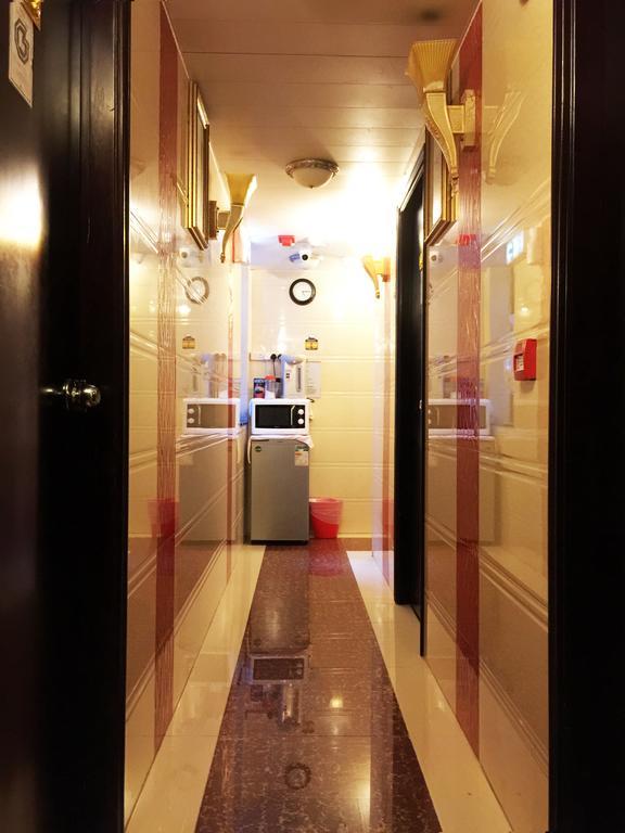 Germany Hostel Block D Hong Kong Exterior photo